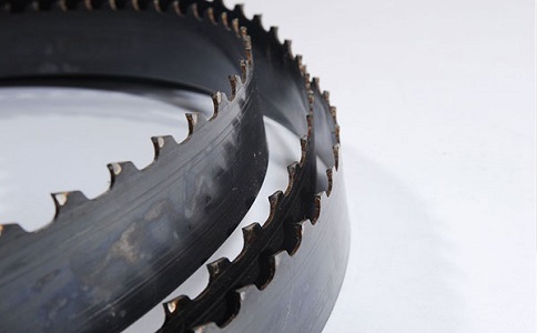 为什么硬质合金带锯条磨合时间短会出现裂纹? 为什么硬质合金带锯条磨合时间短会出现裂纹?